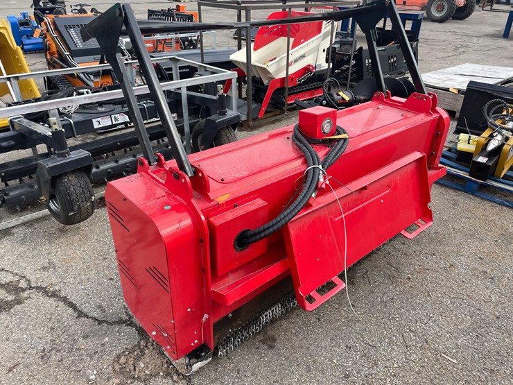 #7043-•-unused-future-72"-skid-steer-forestry-drum-mulcher-mower-(o10)-image-3