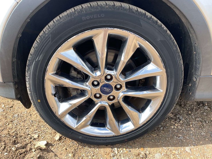 2014-ford-escape-se-image-19