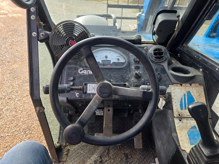 2015-genie-gth1056-image-58