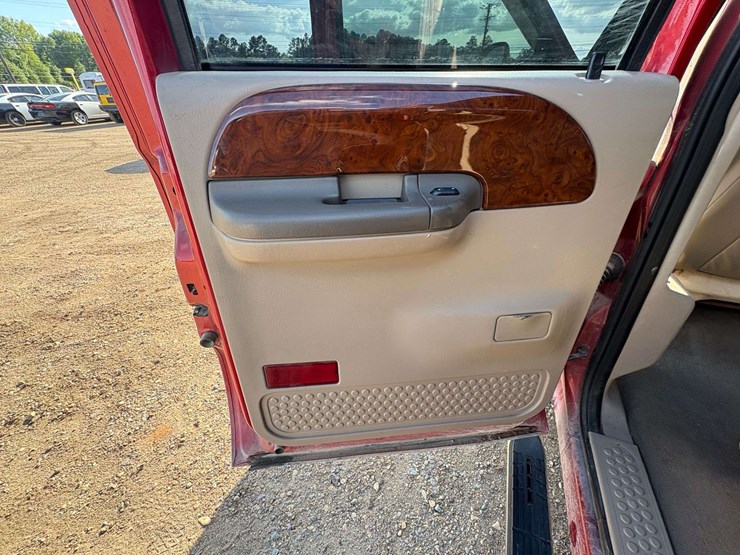 2003-ford-f250-image-15