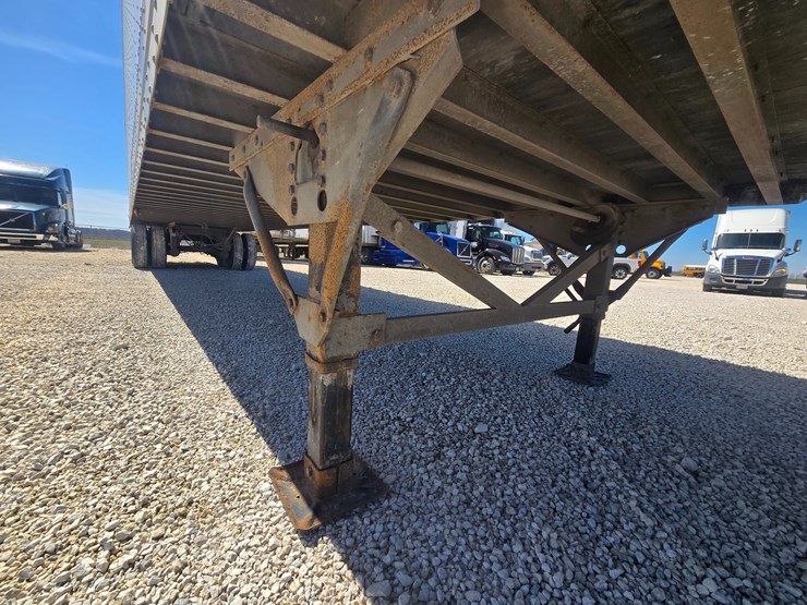 2012-great-dane-van-trailer-image-38