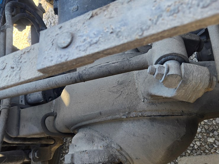 2014-freightliner-cascadia-125-image-100