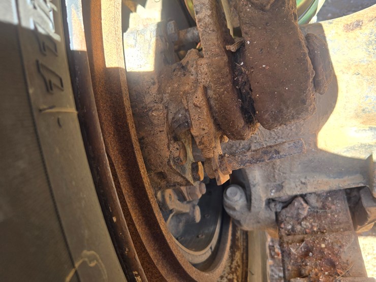 1994-mack-rd690s-image-99