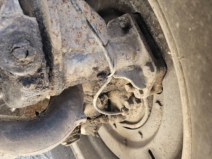 1998-mack-rd688s-image-114