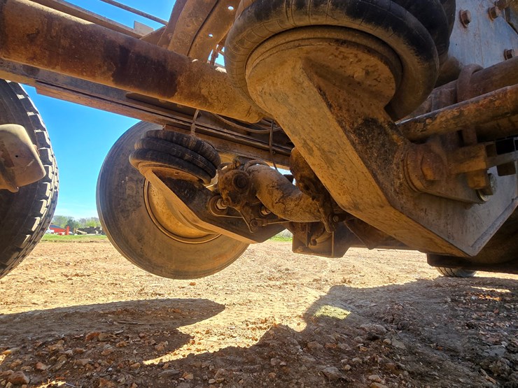 1998-mack-rd688s-image-112