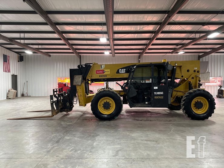 2014-caterpillar-tl1055c-image-5