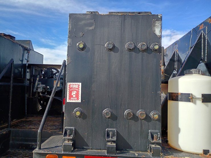 2005-ford-f750-image-71