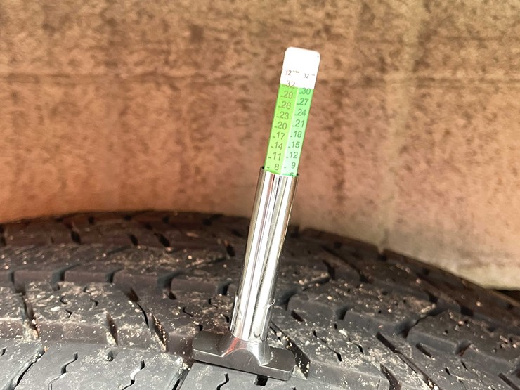 #1450-•-2019-mercedes-sprinter-van-(has-wi-title)-(of)-image-77