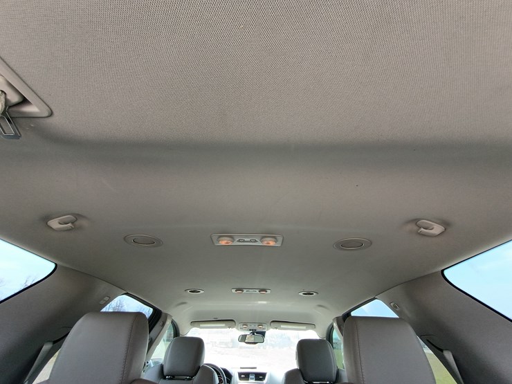 2017-gmc-acadia-image-68