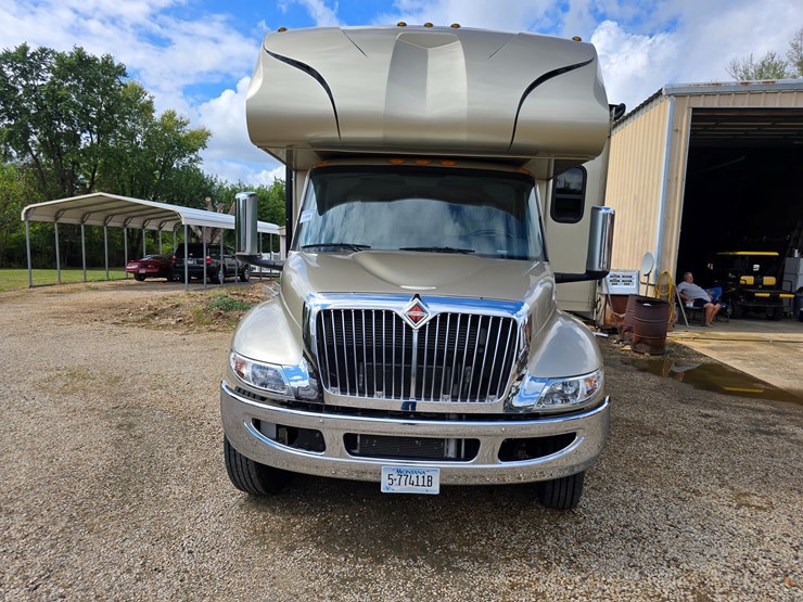 2021-international-mv607-image-44