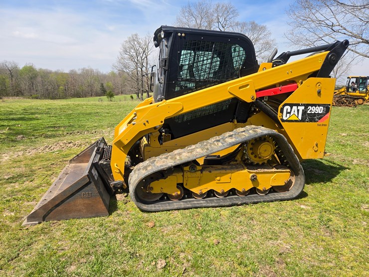 2018-caterpillar-299d2-image-5