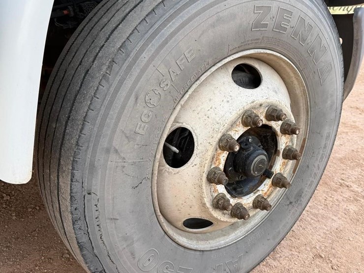 2018-international-durastar-4400-image-24