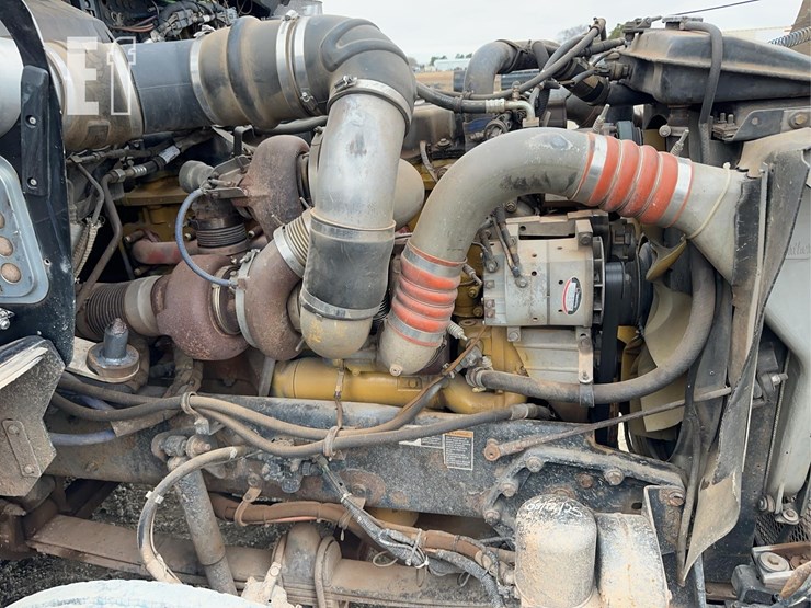 2005-kenworth-t800-image-5