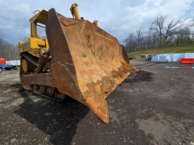 1970-caterpillar-d8l-image-34