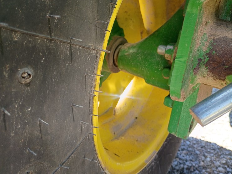 2023-john-deere-450m-image-35