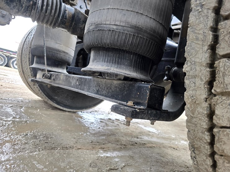 #22610-•-2019-mack-anthem-sleeper-truck-image-71