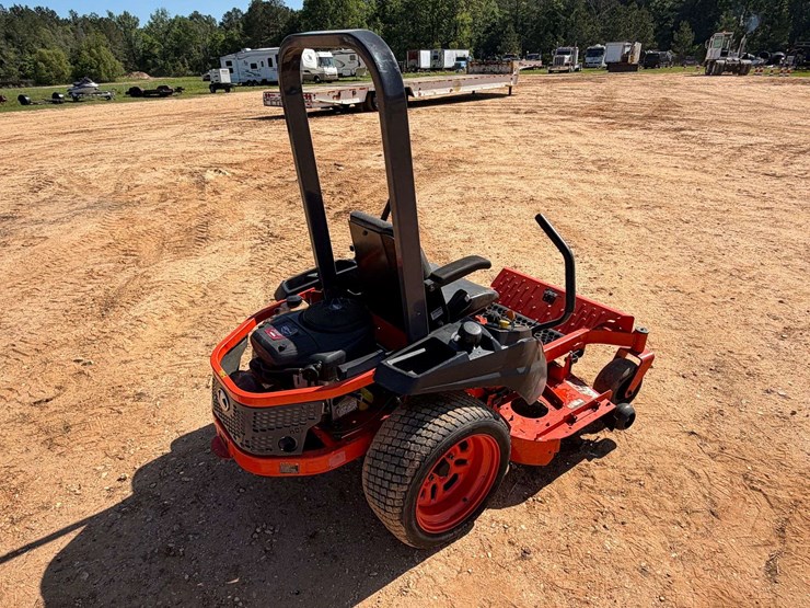 kubota-z122ebr-48”-zero-turn-mower-(713-hours)-image-3