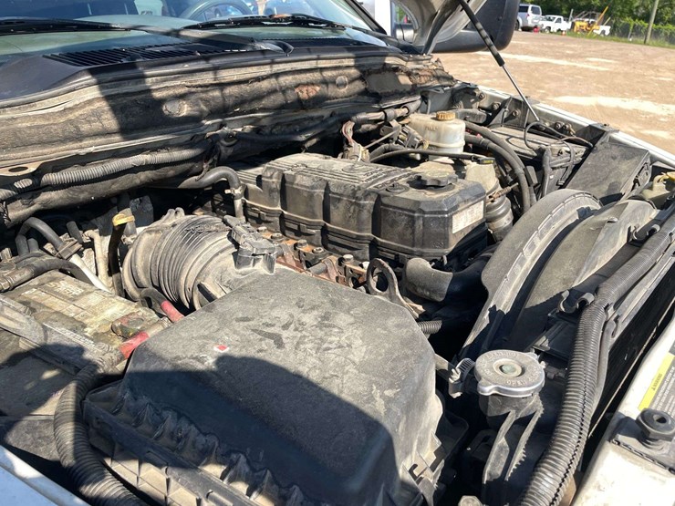 2006-dodge-ram-3500-image-8