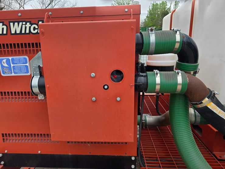 2017-ditch-witch-fx30-image-49