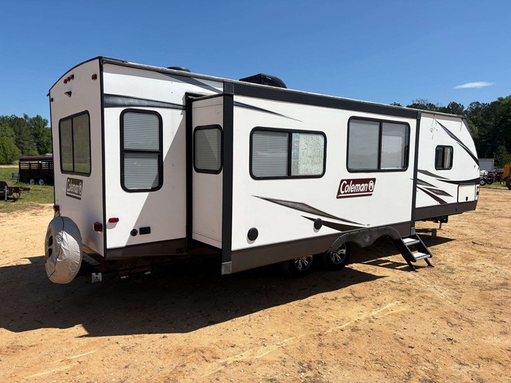 2020-coleman-dutchman-travel-trailer-image-3