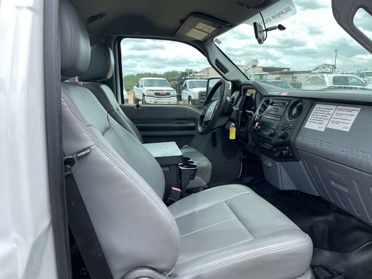 2012-ford-f450-image-18