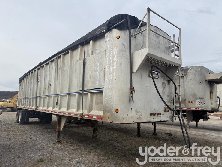 2004-east-walking-floor-trailer-image-1