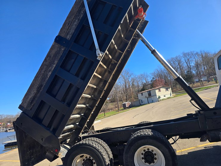 2000-sterling-l9500-image-35