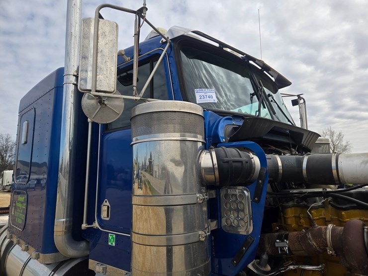 1999-kenworth-w900-image-105