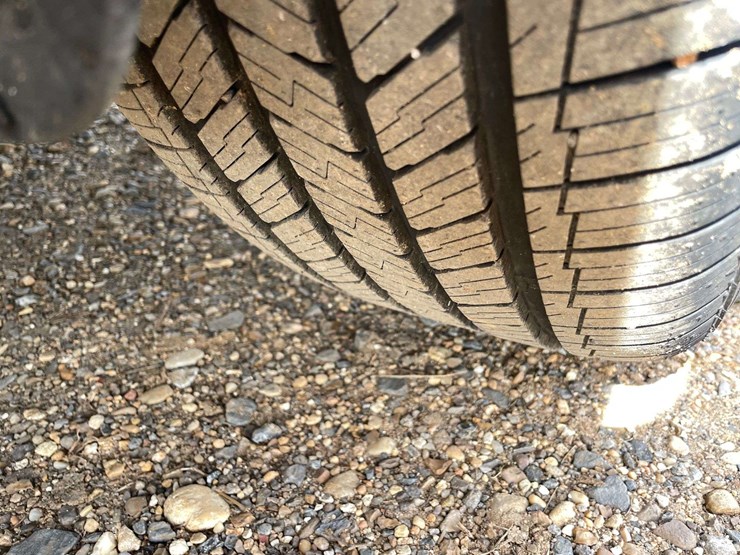 2014-ford-escape-se-image-21