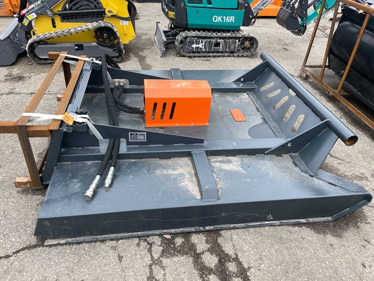#7038-•-unused-handy-72"-skid-steer-brush-cutter-(o10)-image-7