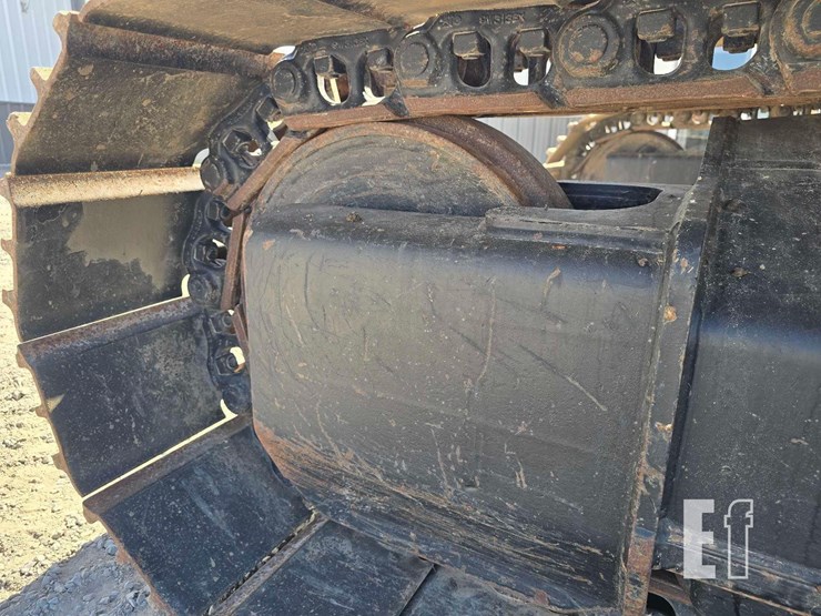 2019-caterpillar-325flcr-image-35