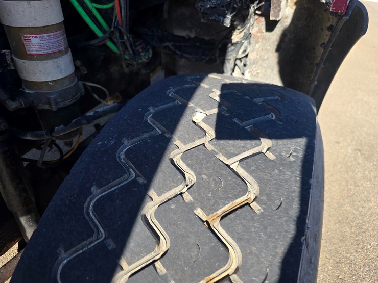 1999-cummins-m11-image-69