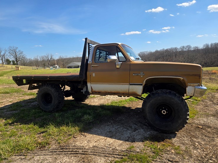 1984-chevrolet-k10-image-19