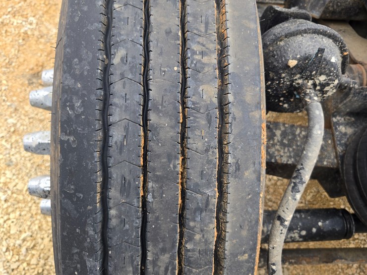 2014-kenworth-t660-image-94