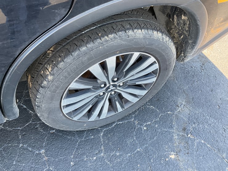 2019-mitsubishi-outlander-image-6