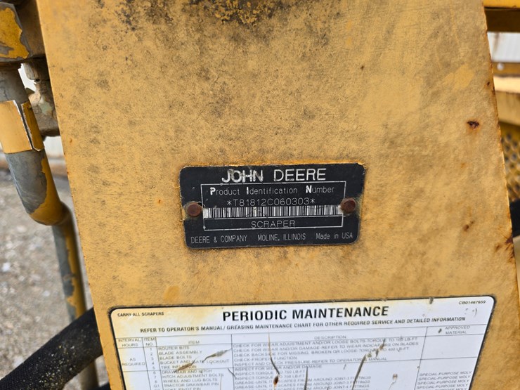 2006-deere-1812c-image-37
