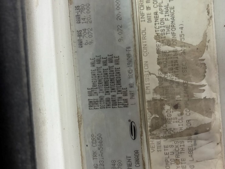 2001-sterling-l9500-image-75