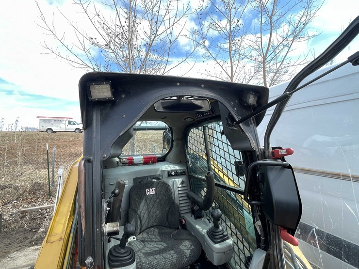 caterpillar-289c2-image-32