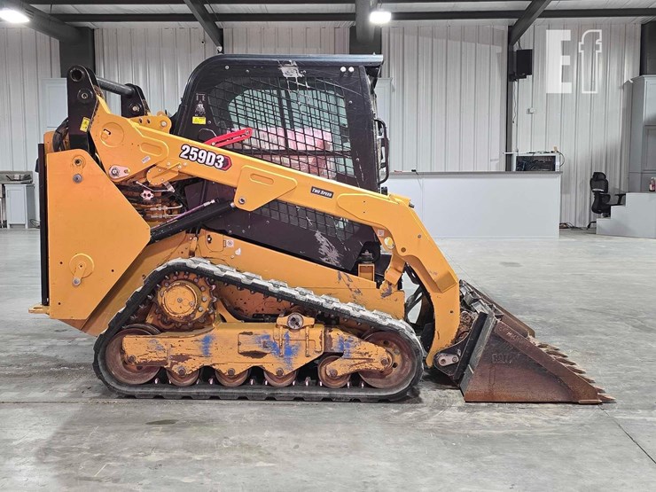 2023-caterpillar-259d3-image-6