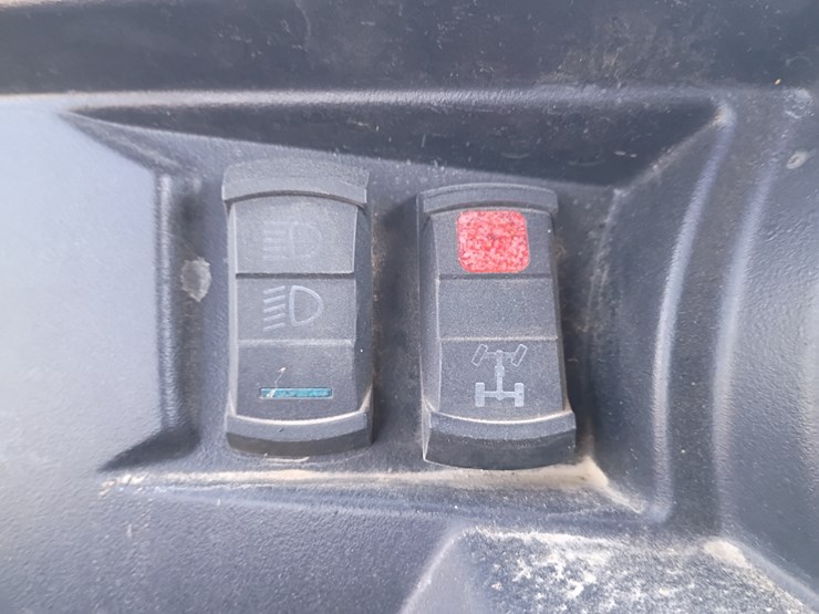 2015-polaris-ranger-image-34