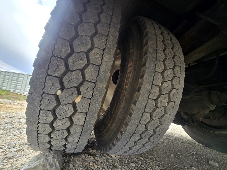 1990-international-4900-image-141