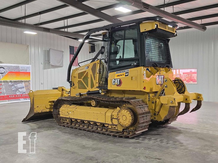 2021-caterpillar-d3-image-4