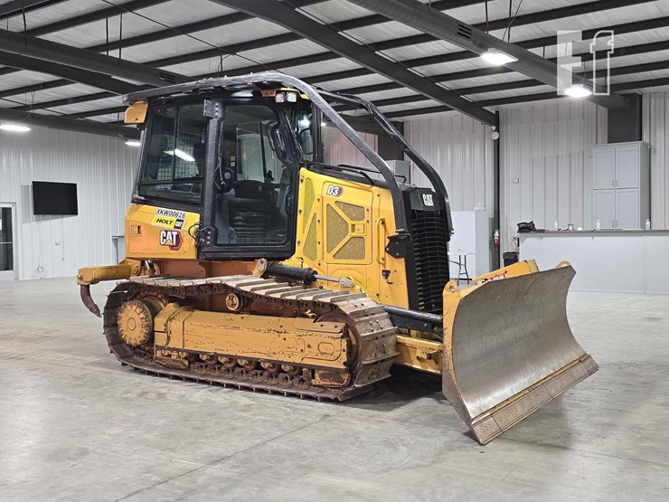 2021-caterpillar-d3-image-2