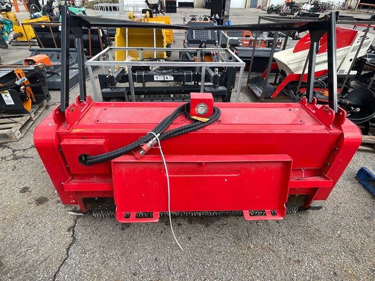 #7043-•-unused-future-72"-skid-steer-forestry-drum-mulcher-mower-(o10)-image-2