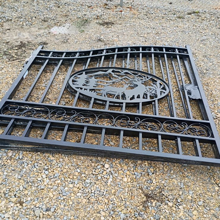 #21598 • 14ft Bi-parting Iron Gate (deer)