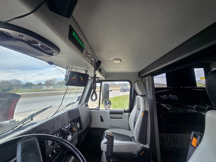 1990-international-4900-image-123