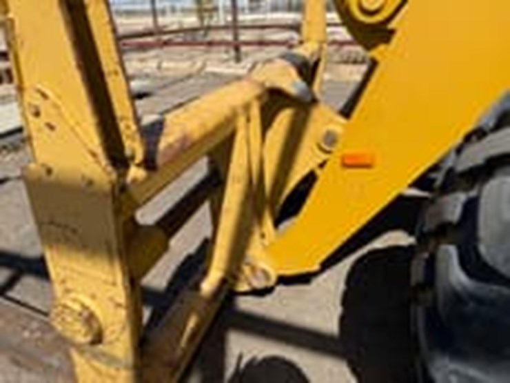 2007-caterpillar-928g-image-7