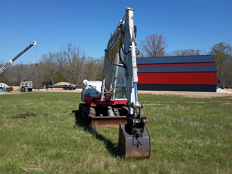 2011-takeuchi-tb285-image-14
