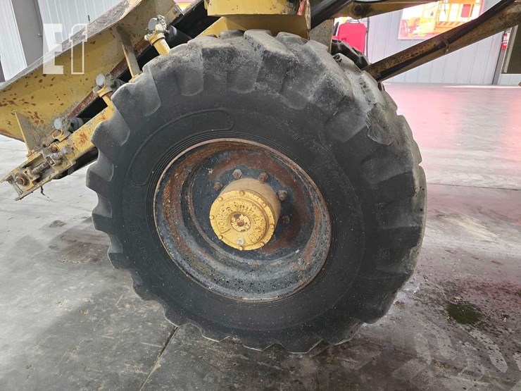 easi-pour compact curb-&-gutter-paver-image-22