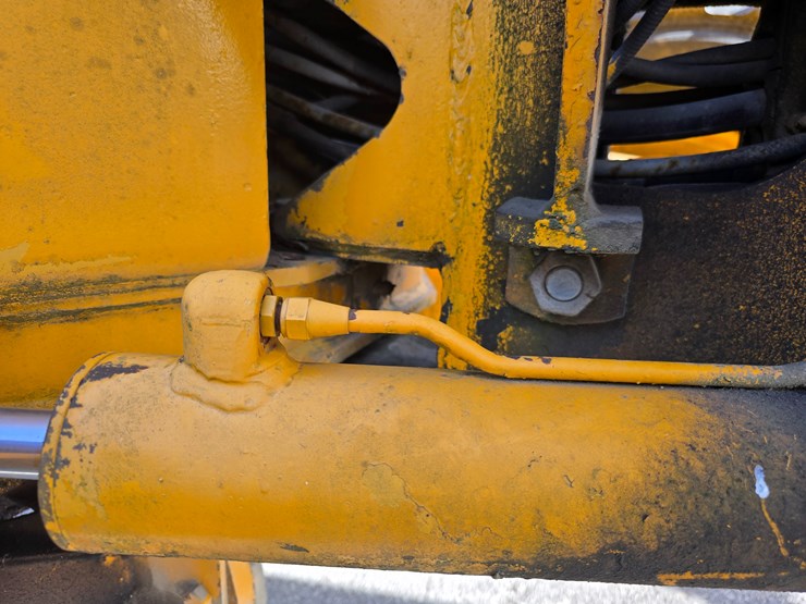 1971-deere-570a-image-75